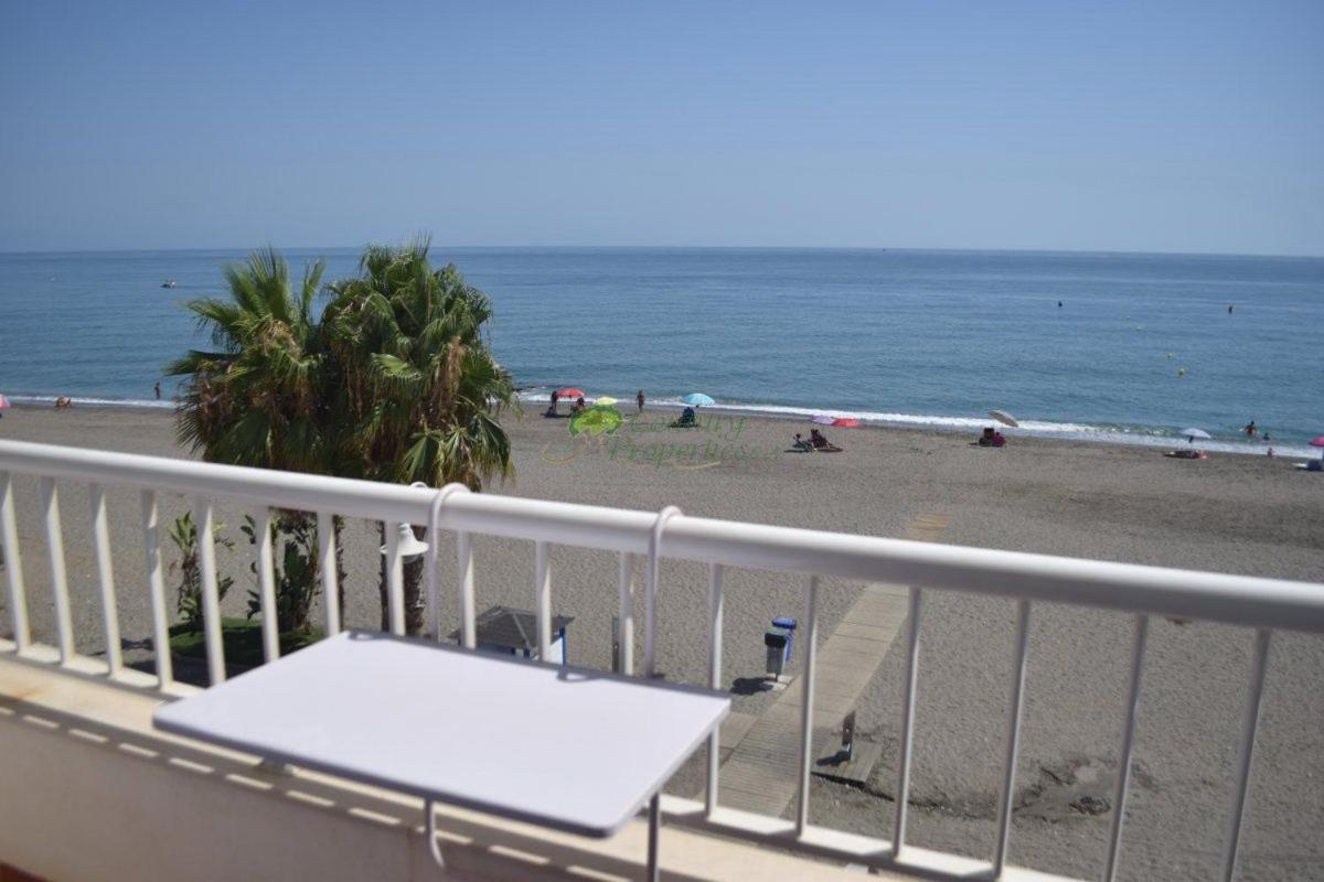 Algarrobo Costa Primera Linea De Playa Duplex Exteriör bild